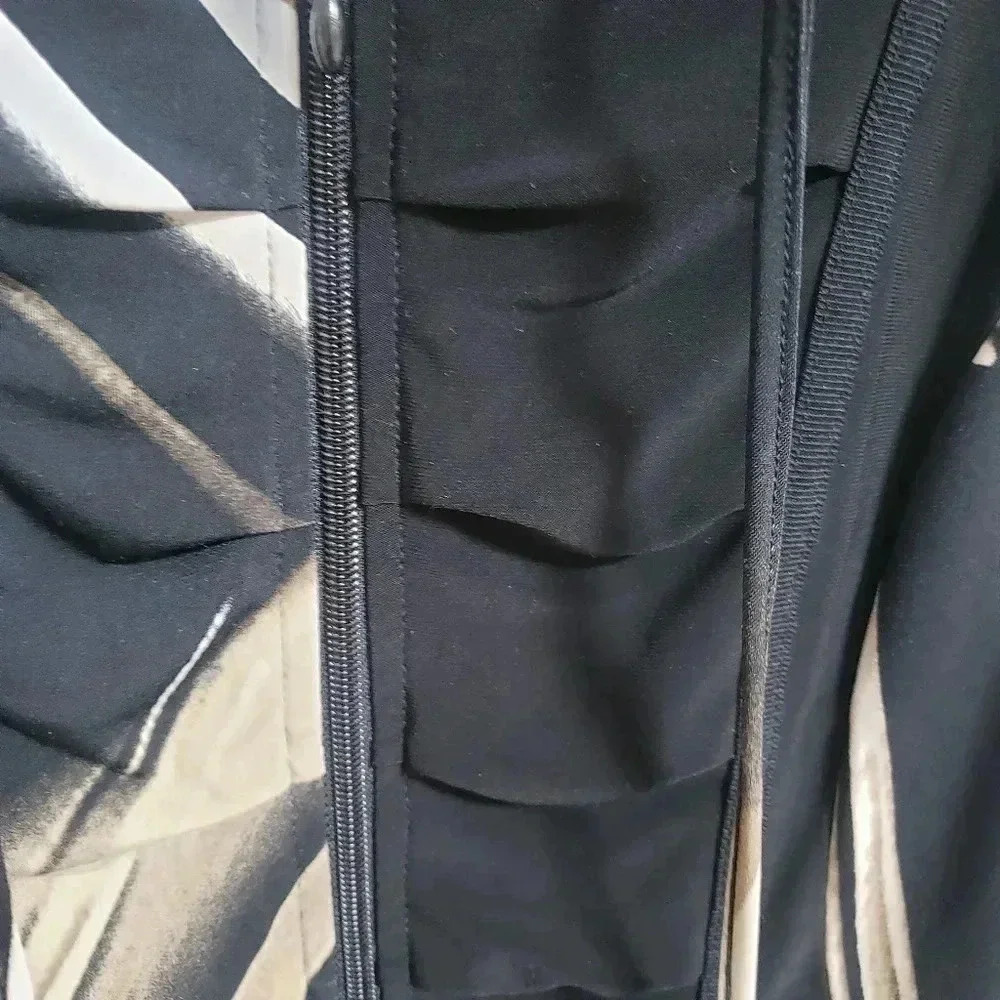 Joseph Ribkoff Swirl Zip Front Jacket - Picture 4 of 5